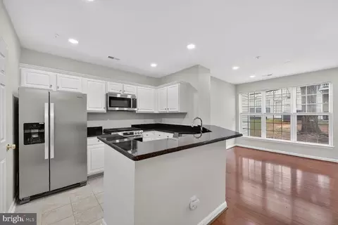 45473 Caboose Ter, Sterling, VA 20166