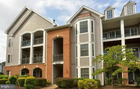 46588 Drysdale Ter #201, Sterling, VA 20165