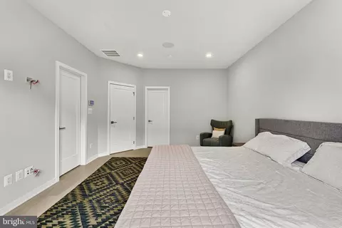 Bedroom - 43433 Wilcox Ter, Ashburn, VA 20148 photo 9 of 11
