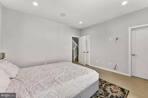 Bedroom - 43433 Wilcox Ter, Ashburn, VA 20148 photo 5 of 11