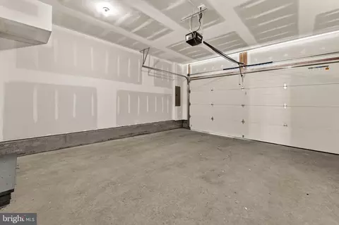 Entry Way - 43433 Wilcox Ter, Ashburn, VA 20148 photo 20 of 20