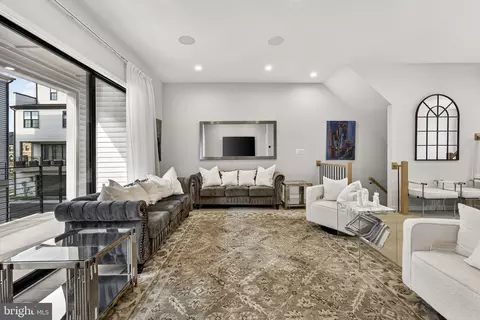 Other - 43433 Wilcox Ter, Ashburn, VA 20148 photo 5 of 29