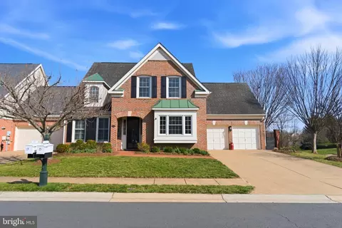 18444 Camelback Ter, Leesburg, VA 20176