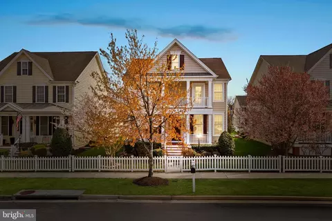 25160 Riding Center Dr, Chantilly, VA 20152