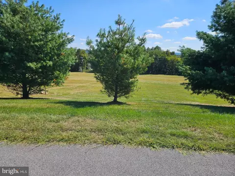 13142 Waterford View Ct, Lovettsville, VA 20180
