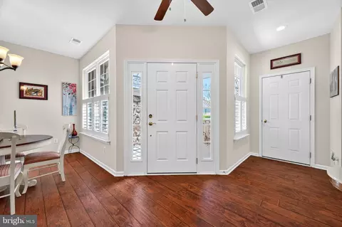 Entry Way - 44348 Sunset Maple Dr, Ashburn, VA 20147 photo 1 of 8