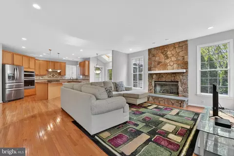 Other - 43355 La Belle Pl, Ashburn, VA 20147 photo 9 of 26