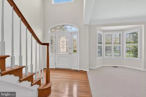 Entry Way - 43355 La Belle Pl, Ashburn, VA 20147 photo 1 of 4