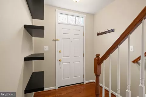 Entry Way - 42760 Atchison Ter, Chantilly, VA 20152 photo 2 of 3