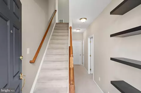 Entry Way - 42760 Atchison Ter, Chantilly, VA 20152 photo 1 of 3
