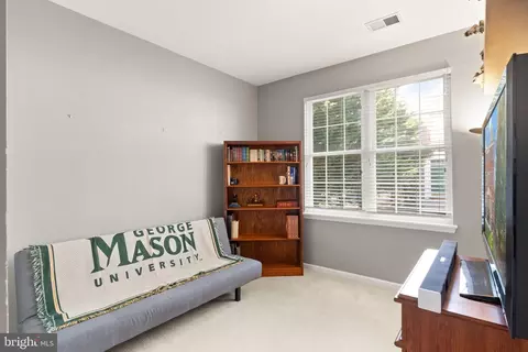 Bedroom - 42760 Atchison Ter, Chantilly, VA 20152 photo 1 of 4