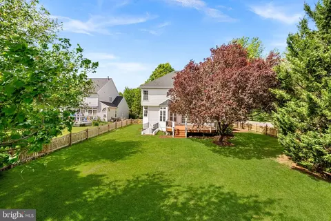 Exterior - 42839 Champney Ct, Broadlands, VA 20148 photo 7 of 8