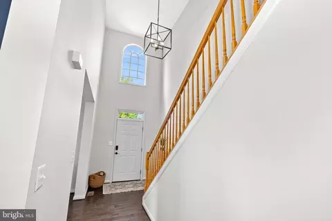 Entry Way - 42839 Champney Ct, Broadlands, VA 20148 photo 1 of 7