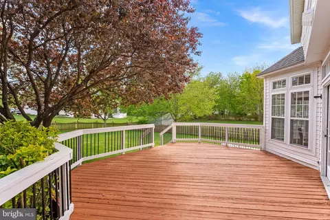 Exterior - 42839 Champney Ct, Broadlands, VA 20148 photo 3 of 8