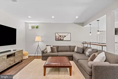Other - 25775 Tullow Pl, Chantilly, VA 20152 photo 11 of 22