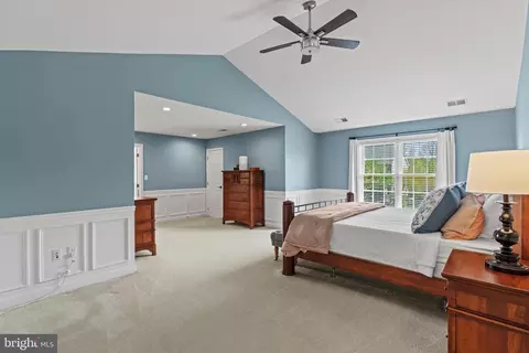 Entry Way - 25775 Tullow Pl, Chantilly, VA 20152 photo 5 of 16