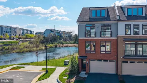 1800 Blue Marble Ter SE, Leesburg, VA 20175