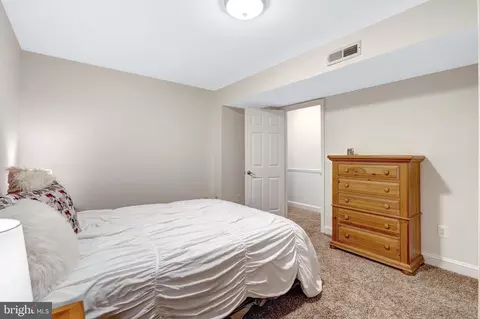 20799 Amberview Ct, Ashburn, VA 20147 photo 38