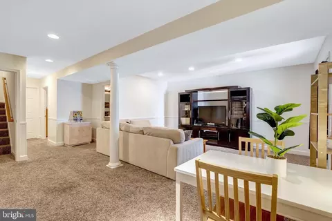 20799 Amberview Ct, Ashburn, VA 20147 photo 36