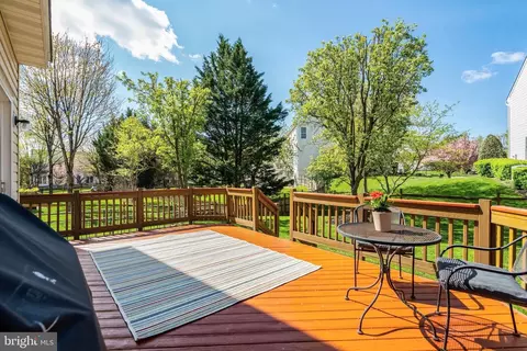 20799 Amberview Ct, Ashburn, VA 20147 photo 14