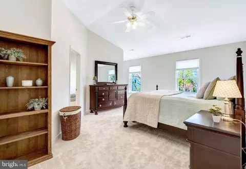 20799 Amberview Ct, Ashburn, VA 20147 photo 19