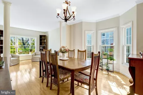 20799 Amberview Ct, Ashburn, VA 20147 photo 6