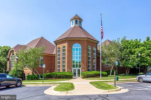 20799 Amberview Ct, Ashburn, VA 20147 photo 48