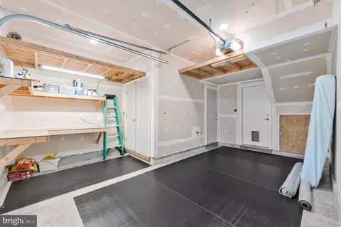 Entry Way - 42746 Tunstall Ter, Ashburn, VA 20147 photo 7 of 7