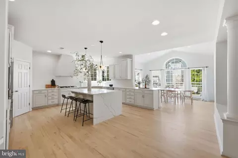 Kitchen - 22320 Lost Branch Cir, Ashburn, VA 20148 photo 1 of 6
