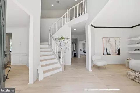 Entry Way - 22320 Lost Branch Cir, Ashburn, VA 20148 photo 1 of 10