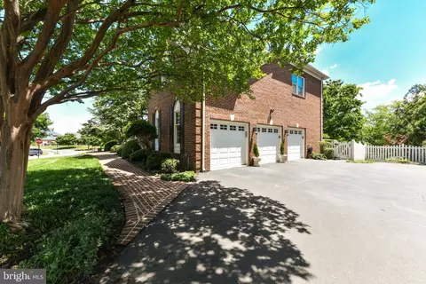 Other - 19854 Annenberg Dr, Ashburn, VA 20147 photo 18 of 28