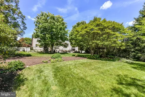 Exterior - 19854 Annenberg Dr, Ashburn, VA 20147 photo 6 of 20