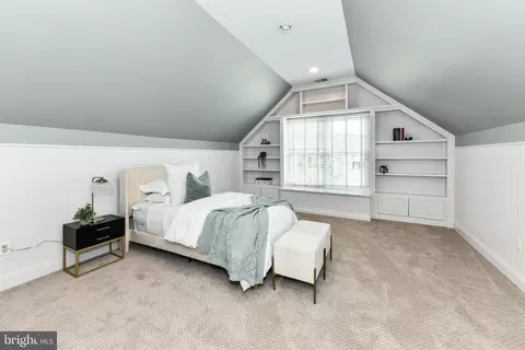Bedroom - 19854 Annenberg Dr, Ashburn, VA 20147 photo 2 of 3