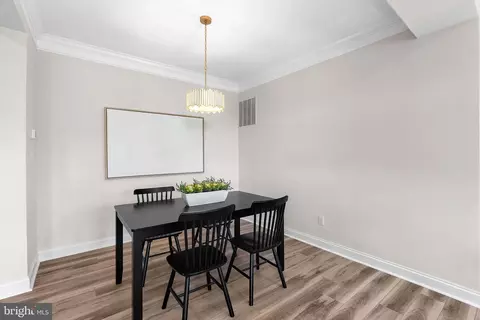 Dining - 21555 Trowbridge Sq, Ashburn, VA 20147 photo 2 of 4
