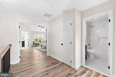 Entry Way - 21555 Trowbridge Sq, Ashburn, VA 20147 photo 3 of 4