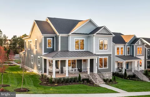 42723 Cannon Chapel Dr, Leesburg, VA 20176