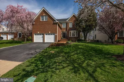 20338 Fishers Island Ct, Ashburn, VA 20147
