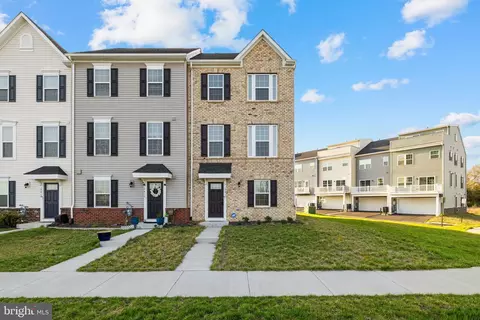 19410 Paiute Ter, Leesburg, VA 20175