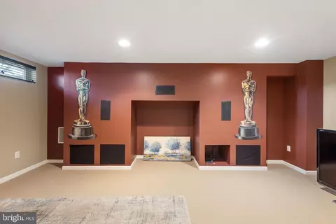 Other - 22579 Forest Manor Dr, Ashburn, VA 20148 photo 10 of 15