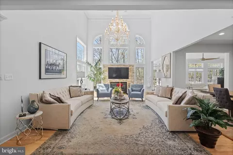 Living - 22579 Forest Manor Dr, Ashburn, VA 20148 photo 1 of 3