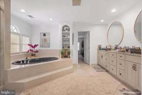Entry Way - 22579 Forest Manor Dr, Ashburn, VA 20148 photo 7 of 7
