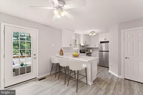104 Kirkbridge Ct, Purcellville, VA 20132