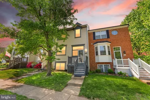 104 Kirkbridge Ct, Purcellville, VA 20132
