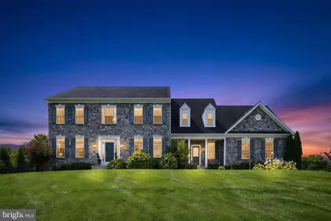 15169 Coronet Pl, Waterford, VA 20197