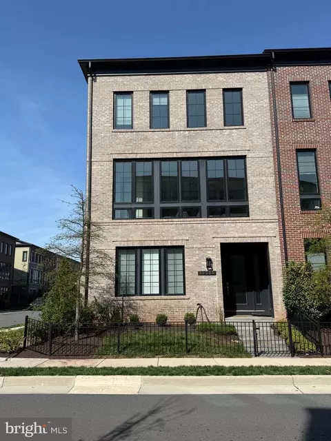 20230 Taft Ter, Ashburn, VA 20147