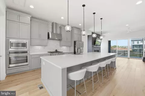 Kitchen - 20230 Taft Ter, Ashburn, VA 20147 photo 1 of 2