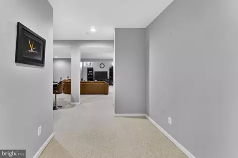 Entry Way - 42758 Glenside Dr, Brambleton, VA 20148 photo 22 of 28