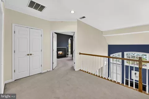 Entry Way - 42758 Glenside Dr, Brambleton, VA 20148 photo 15 of 28