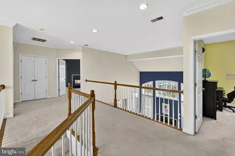 Entry Way - 42758 Glenside Dr, Brambleton, VA 20148 photo 17 of 28
