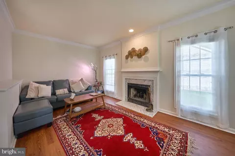 Living - 46554 Cedarhurst Dr, Sterling, VA 20165 photo 1 of 2